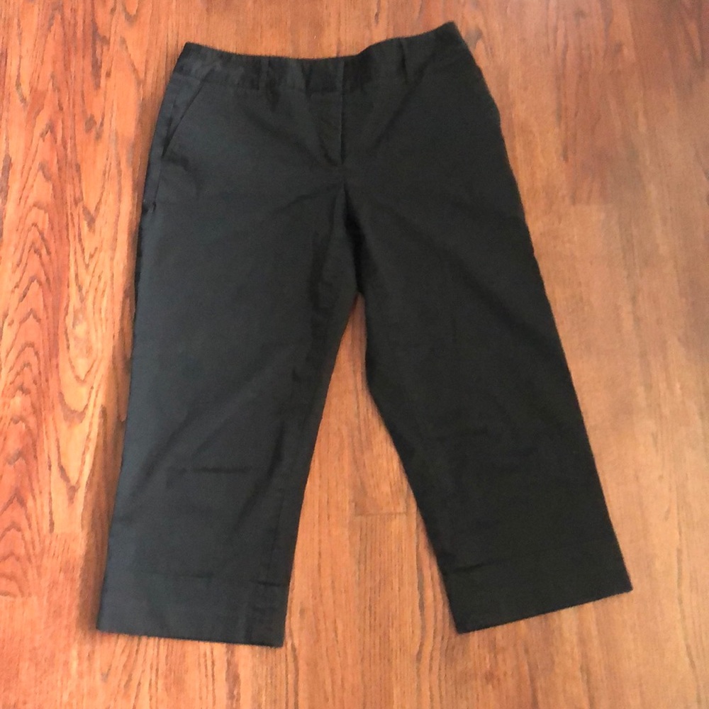 Black Capris